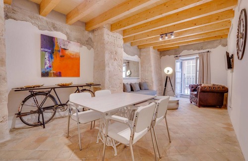 Cort Apartment | VINTAGE PALMA PALACE (SUPERIOR 3) TI/200