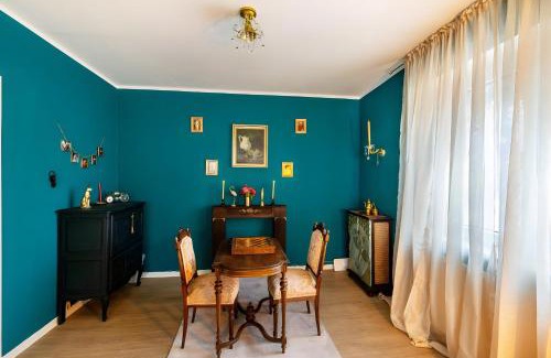 Ruettenscheid House | Vintage Suite mit Jacuzzi und Sauna