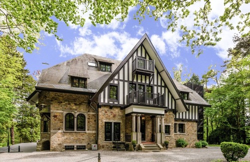 Creppe Villa | Vintage Villa with Jacuzzi and Infrared Sauna