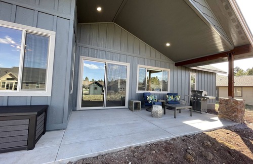 Williams House | VIP Luxury Mountain Retreat