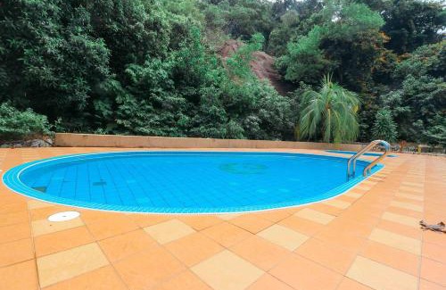 Lumut Resort | Virgo Batik Resort Teluk Batik Lumut