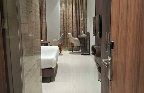 Virar Hotel | Vishnu Krupa Executive Rooms