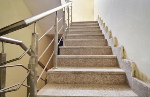 Delhi House | Vishramalay 002 Hotel Black Inn