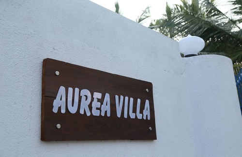 Weligama House | Visit the paradise and enjoy with pure nature down south.