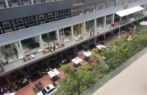Downtown Johannesburg Apartment | Visiting Joburg!Stay at Maboneng! Downtown Johannesburg