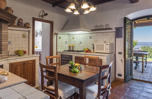 Guardea Villa | Vista Del Lago 10 in Guardea