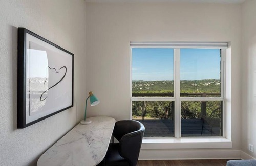 Apache Shores House | Vista Grande - Scenic Lake Austin Retreat