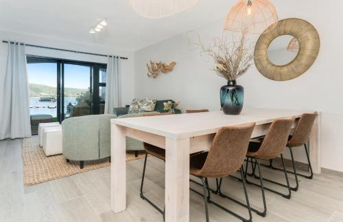 Knysna Central Apartment | Vista Laguna