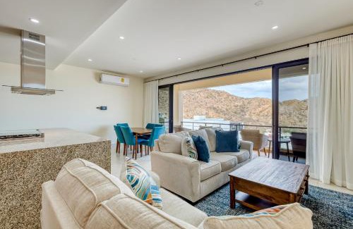 Libertad Apartment | Vista Mare Oasis