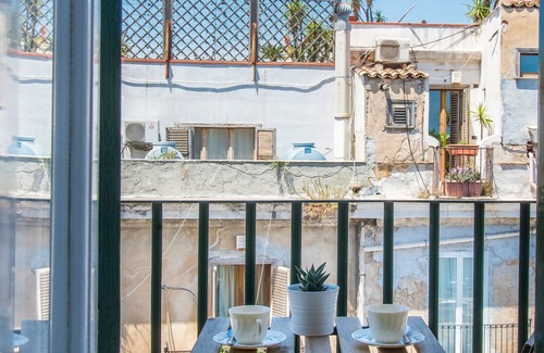 Castellammare Vucciria Apartment | Vista mare sulla Cala by Wonderful Italy