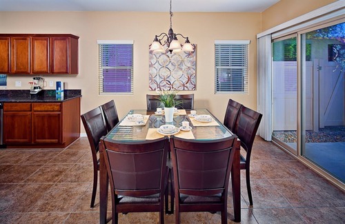 Stetson Hills State House | Vista Retreat-Spacious New Property with Stunning Mountain View