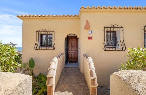 Cumbre del Sol House | Vista Romantica by Interhome