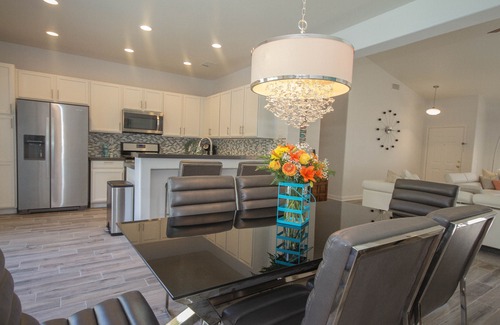 Vista Norte House | Vista View -Fun in the Sun! Just minutes from Downtown Palm Springs and Tram