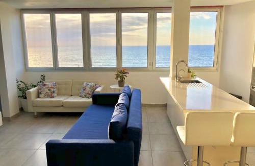 Las Palmas de Gran Canaria Apartment | Vistas Mar Playa Las Canteras primera línea Wifi