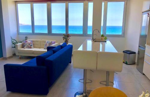 Las Palmas de Gran Canaria Apartment | Vistas Mar Playa Las Canteras primera línea Wifi