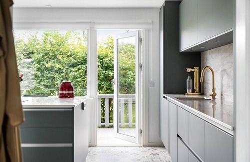 Skallinge Villa | Vistelse House