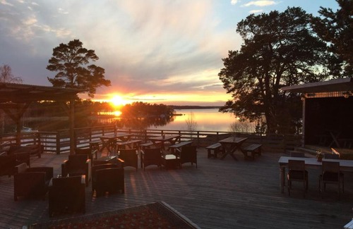 Varmdo Cabin | Vita Grindarna / Djurö havsbad