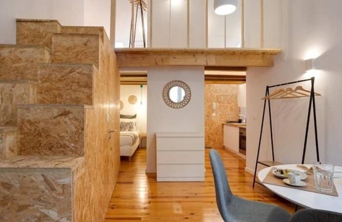 Santos Apartment | Vita Portucale | Santos Loft Mezzanine