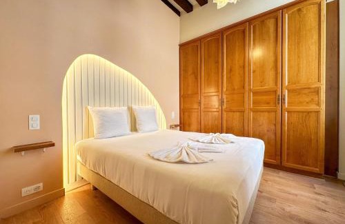 Chartres Apartment | VitraNova – Face à la cathédrale de Chartres