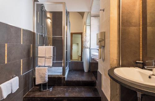 Ragusa Hotel | Vittorio Veneto Hotel