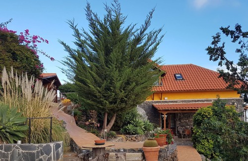 Guia de Isora House | Viva Juan SPA