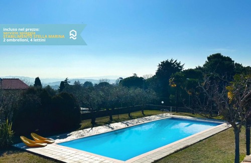 Sirolo Apartment | VIVA3 - Numana, large three-room apartment in villa with swimming pool