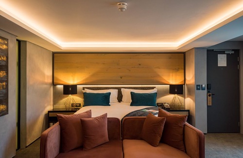 Krugersdorp Hotel | Vivari Hotel and Spa by Mantis