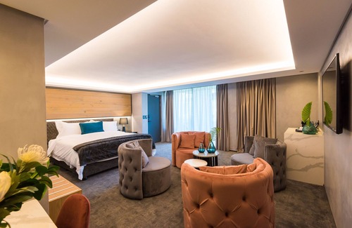 Krugersdorp Hotel | Vivari Hotel and Spa by Mantis