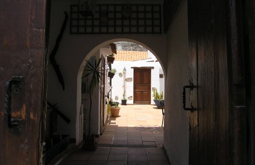 Aguimes Villa | Vivelorural Casa Saulo 2, local charm in Agüimes