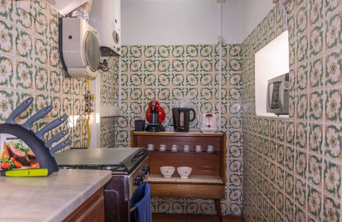 Praia da Vitoria Cottage | Vivenda Gomes (AL) - Traditional and comfortable house with vineyard and sea view