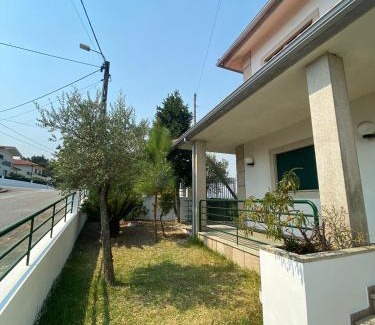 Fareja Villa | Vivenda Juliano Freitas