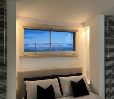 Corviale Apartment | Vivi in un attico tipico Romano con vista su Roma