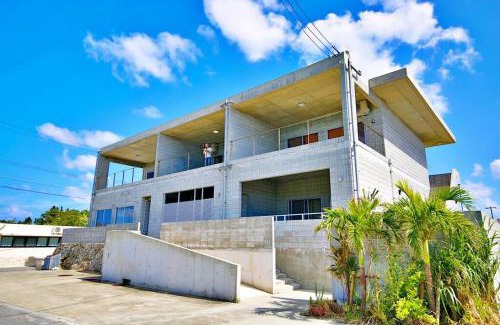 Miyakojima Apartment | ViVidテラス202