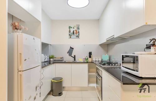 Guildford Apartment | Vivid Condo in Guildford