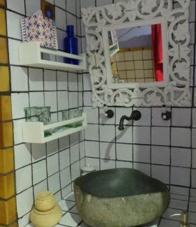 Burunchel House | Vivienda rural fuente de los gusarapos