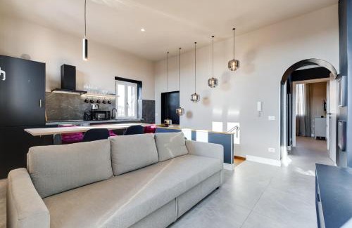 Rione II Trevi House | VIVILO ROMA TREVI - LUXURY EXPERIENCE - PRIVATE JACUZZI on TERRACE - INSANE VIEW