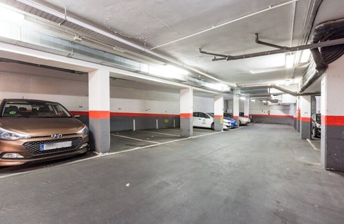Moncloa-Aravaca Condo | Vivodomo - Free parking, super bright, 2bed/2bath