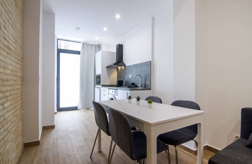 Montolivet Apartment | VLC HOST - Fray Pedro A