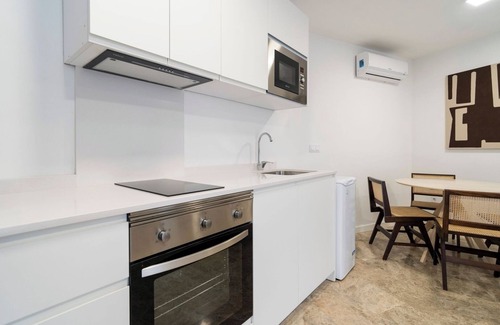El Pla del Real Apartment | VLC HOST - Tamarit Olmos D