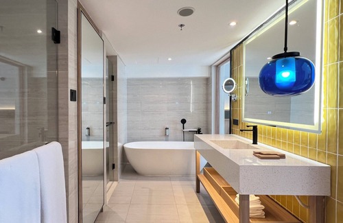 Seminyak Hotel | voco Bali Seminyak by IHG