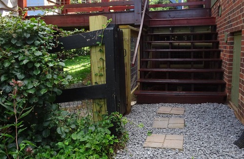 West Jefferson Apartment | Vogelsang guesthouse, 5 minute walk to downtown West Jefferson.