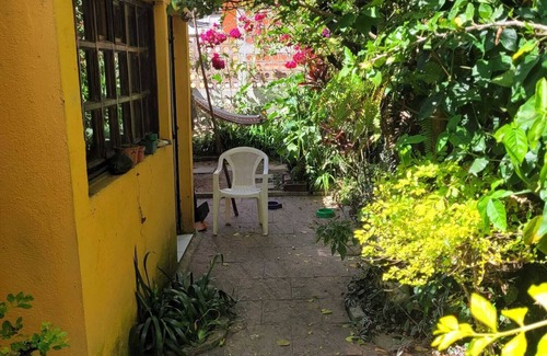 Antigua Guatemala House | Volcano view modest Casita 3-bedroom with WiFi in Antigua
