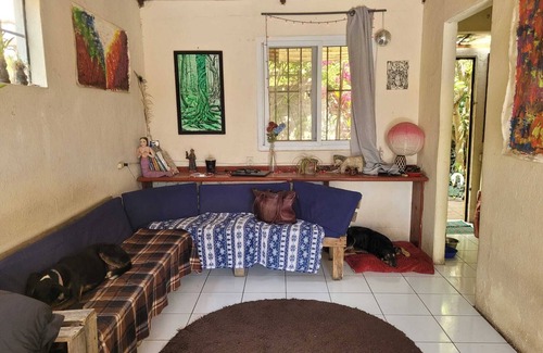 Antigua Guatemala House | Volcano view modest Casita 3-bedroom with WiFi in Antigua