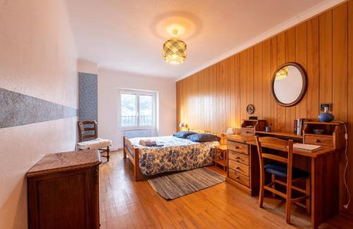 Aime House | Volets Verts