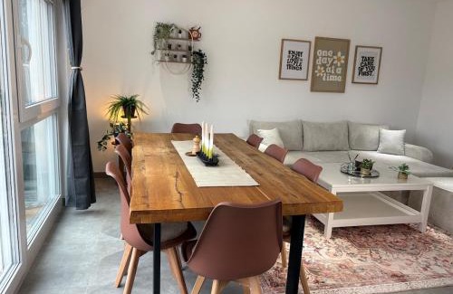 Burbach Apartment | Vollausgestattetes & harmonisches Wohlfühl Apartment