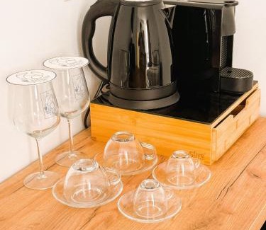 Trani Bed & Breakfast | VOLPE E UVA Winesuites & Spa