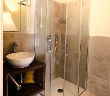 Trani Bed & Breakfast | VOLPE E UVA Winesuites & Spa