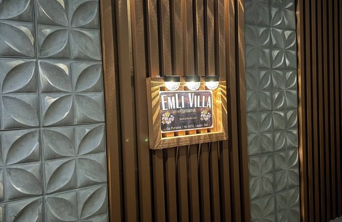 Drupadi Villa | Voted Best Value Villa in Legian, EmLi Villa on Purnaman3 Bedroom + 3.5 bathroom