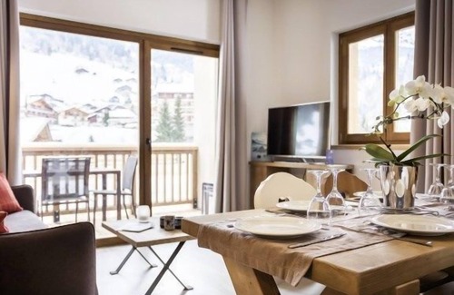 Beaufort Condo | Votre Prochaine Vacance de Ski | Appartement proche des pistes avec accès piscine