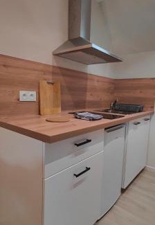 Ecartelee-Bonabry-Orieres-Paron Apartment | Votre Refuge Urbain Logement Complet pour Étudiants et Pros